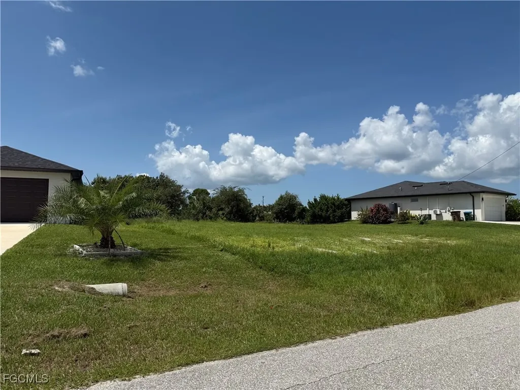 1912 NW 6th Terrace Cape Coral FL 33993