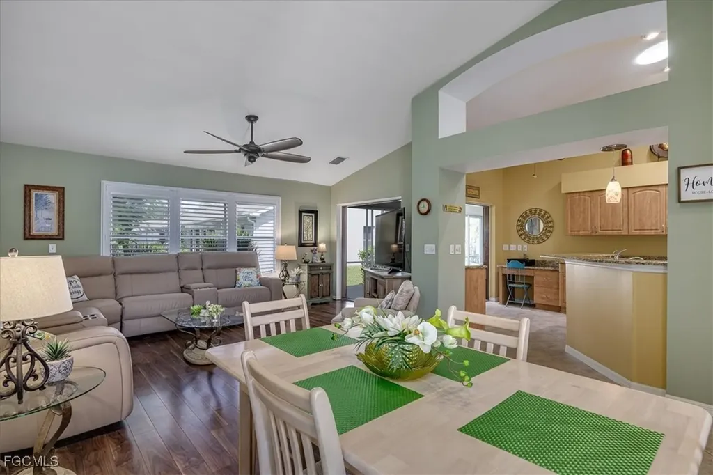 9225 Coral Isle Way Fort Myers FL 33919
