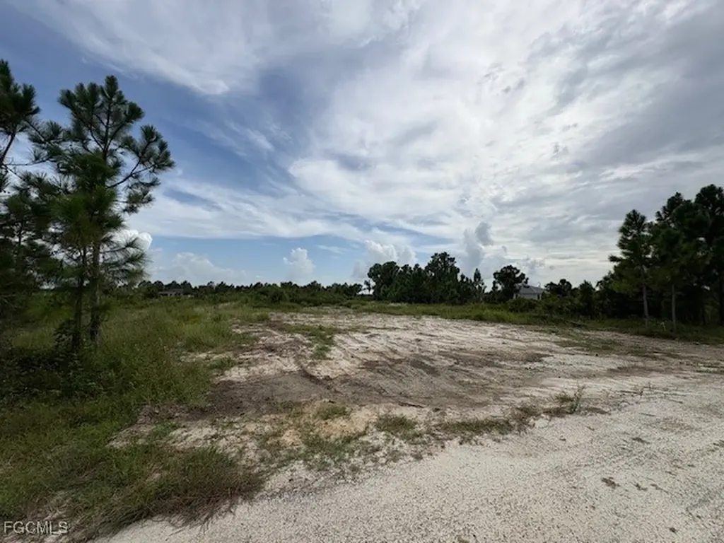 1246 Devore Street E Lehigh Acres FL 33974