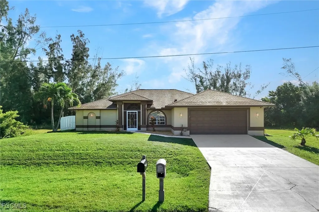 1121 NW 27th Avenue Cape Coral FL 33993