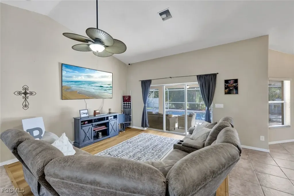 1121 NW 27th Avenue Cape Coral FL 33993