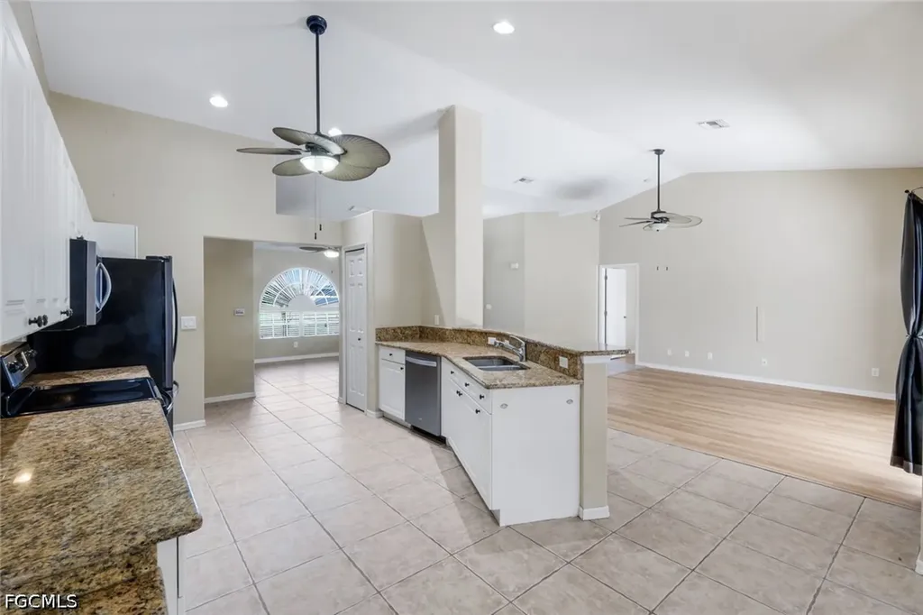 1121 NW 27th Avenue Cape Coral FL 33993