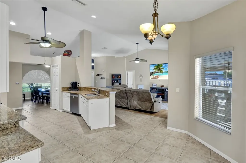 1121 NW 27th Avenue Cape Coral FL 33993