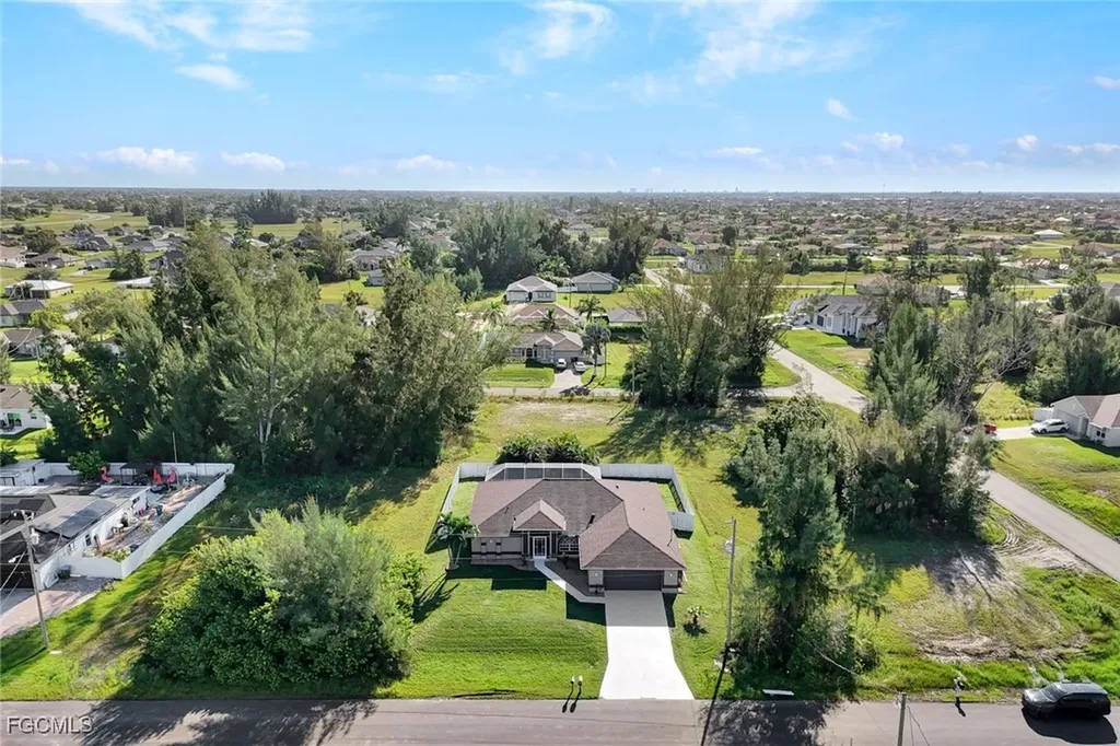 1121 NW 27th Avenue Cape Coral FL 33993