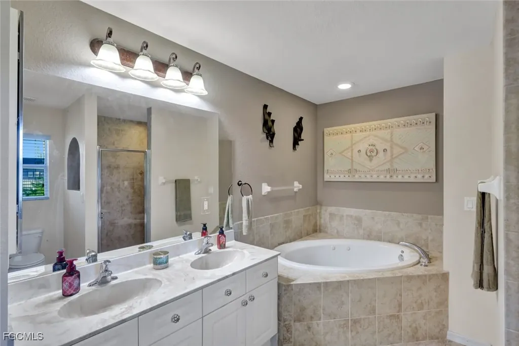 1121 NW 27th Avenue Cape Coral FL 33993