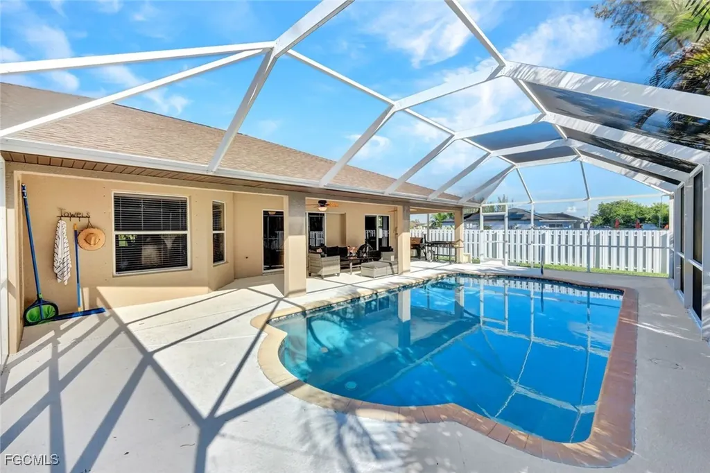 1121 NW 27th Avenue Cape Coral FL 33993