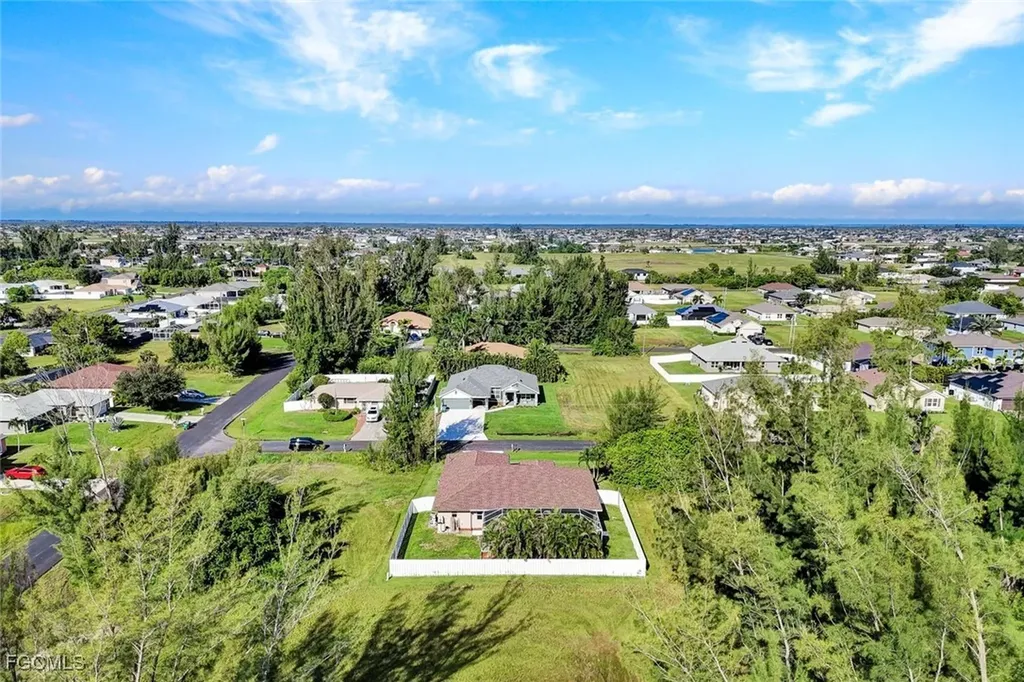 1121 NW 27th Avenue Cape Coral FL 33993