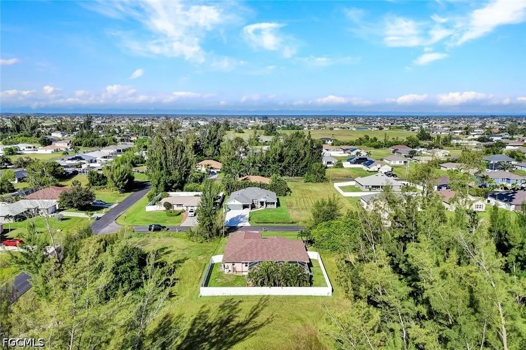 1121 NW 27th Avenue Cape Coral FL 33993