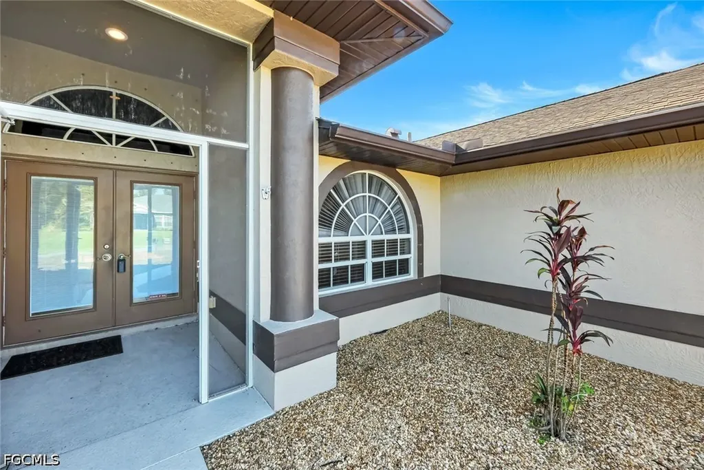 1121 NW 27th Avenue Cape Coral FL 33993