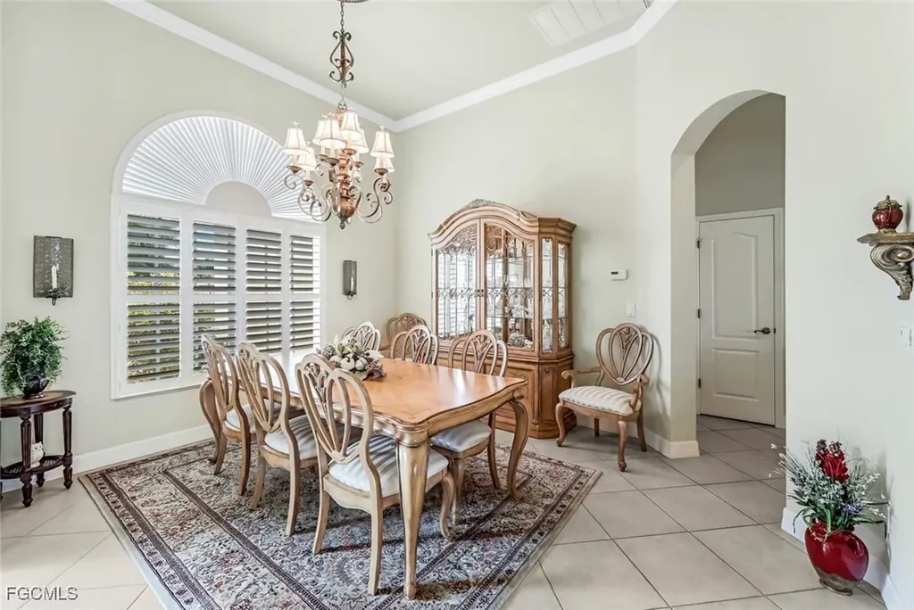 1911 SE 35th Street Cape Coral FL 33904