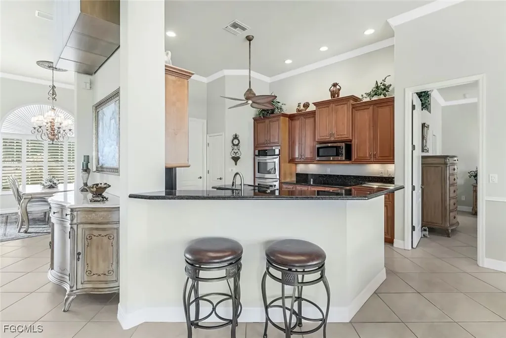 1911 SE 35th Street Cape Coral FL 33904