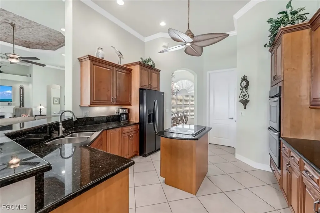 1911 SE 35th Street Cape Coral FL 33904