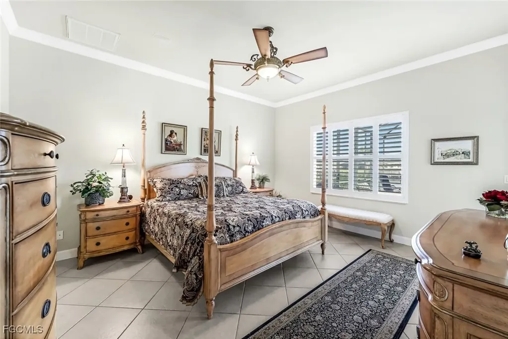 1911 SE 35th Street Cape Coral FL 33904