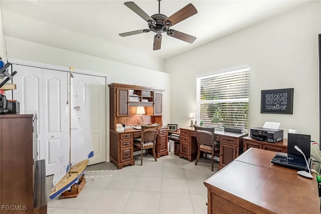 1911 SE 35th Street Cape Coral FL 33904