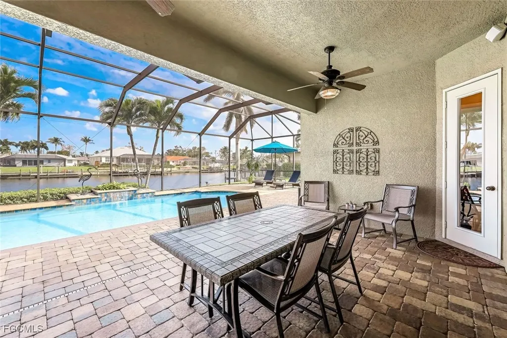 1911 SE 35th Street Cape Coral FL 33904