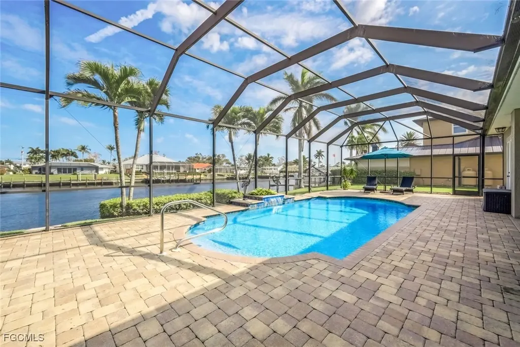 1911 SE 35th Street Cape Coral FL 33904