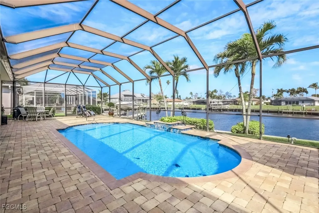 1911 SE 35th Street Cape Coral FL 33904