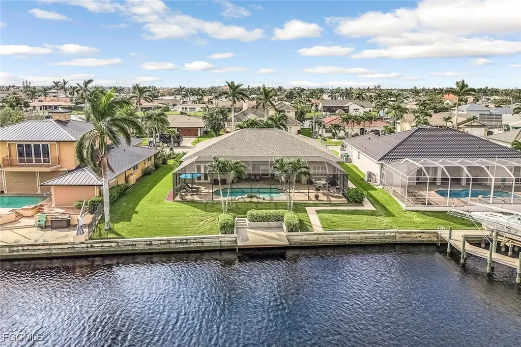 1911 SE 35th Street Cape Coral FL 33904