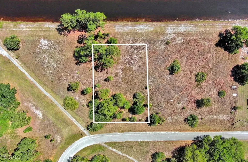 666 Charles Sise Street Lehigh Acres FL 33974