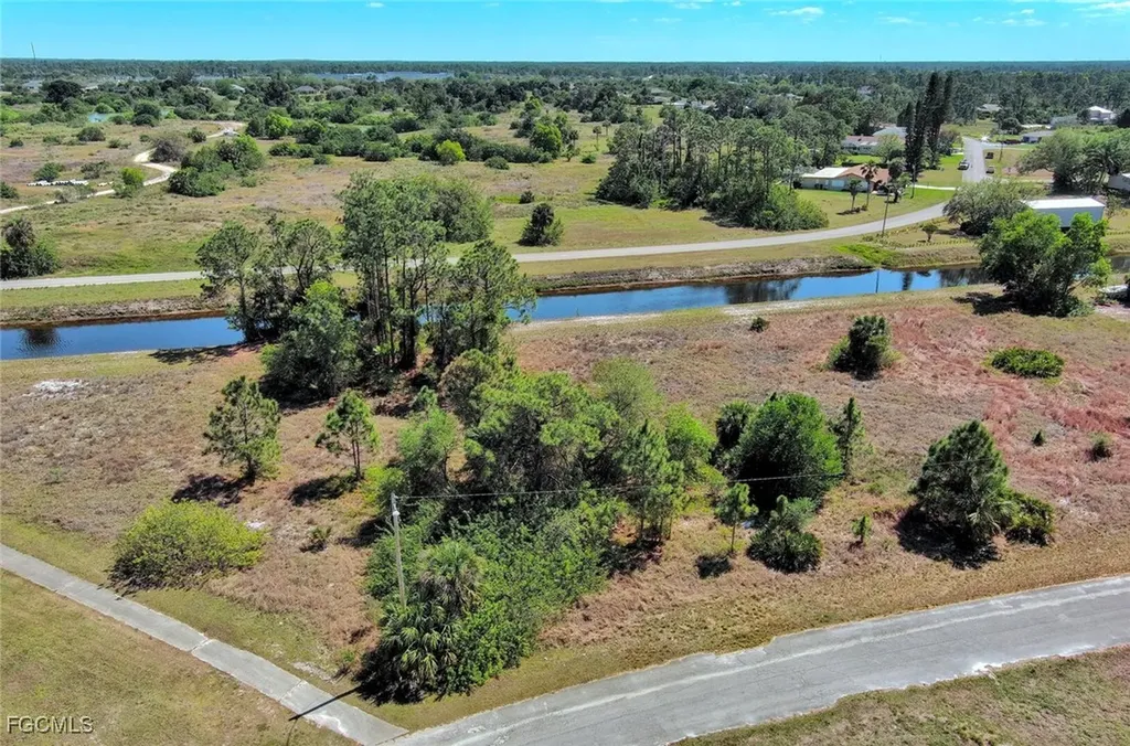 666 Charles Sise Street Lehigh Acres FL 33974