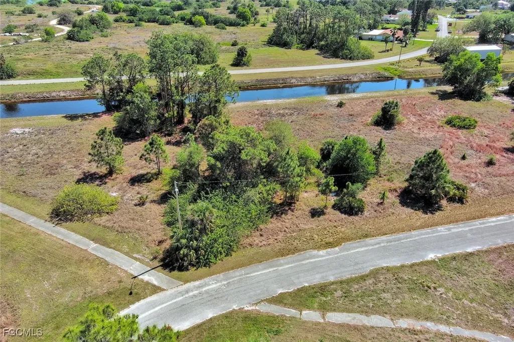 666 Charles Sise Street Lehigh Acres FL 33974