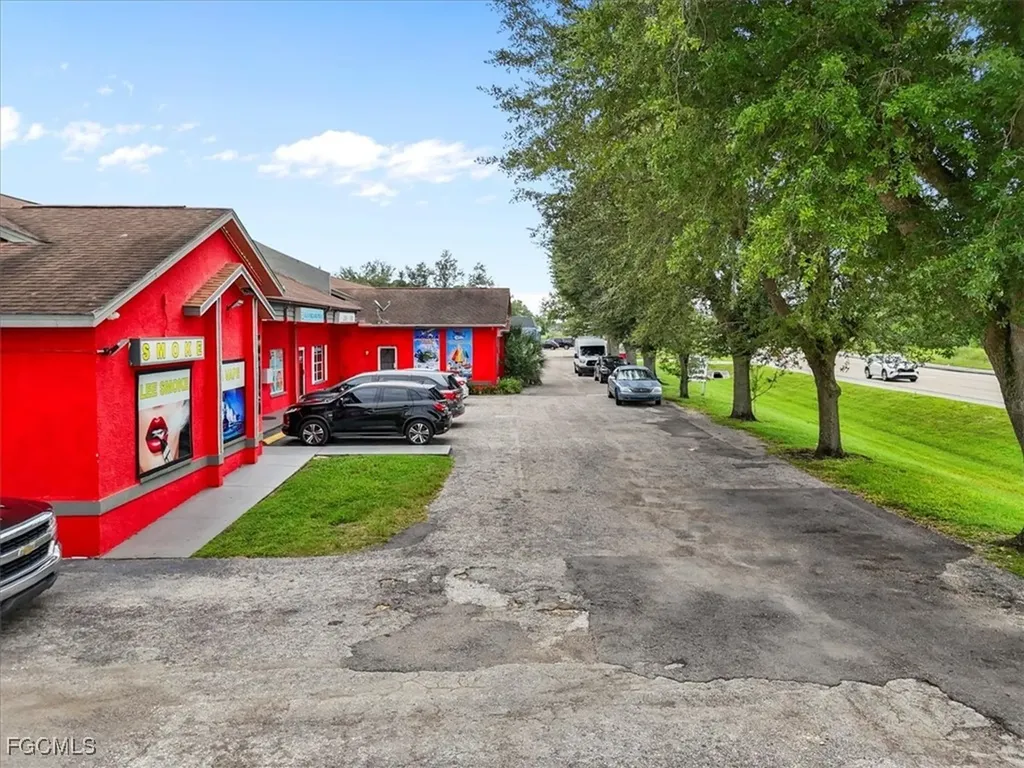 904 Lee Boulevard Lehigh Acres FL 33936