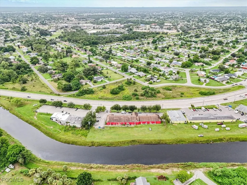 904 Lee Boulevard Lehigh Acres FL 33936