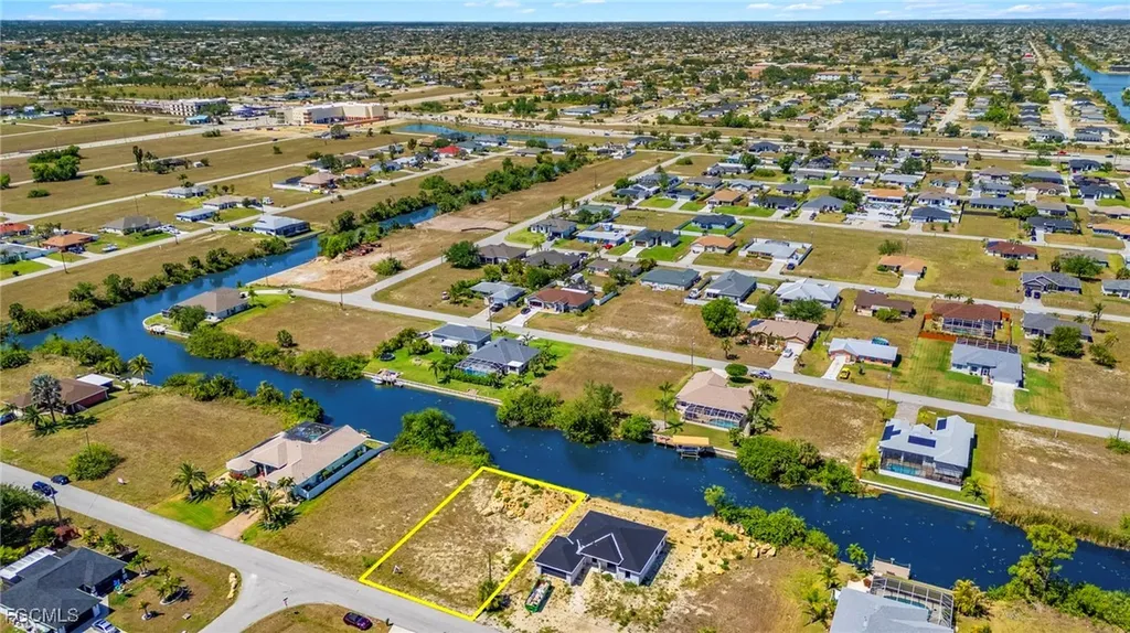 1820 NE 19th Avenue Cape Coral FL 33909