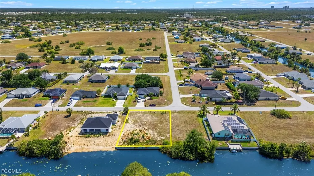 1820 NE 19th Avenue Cape Coral FL 33909