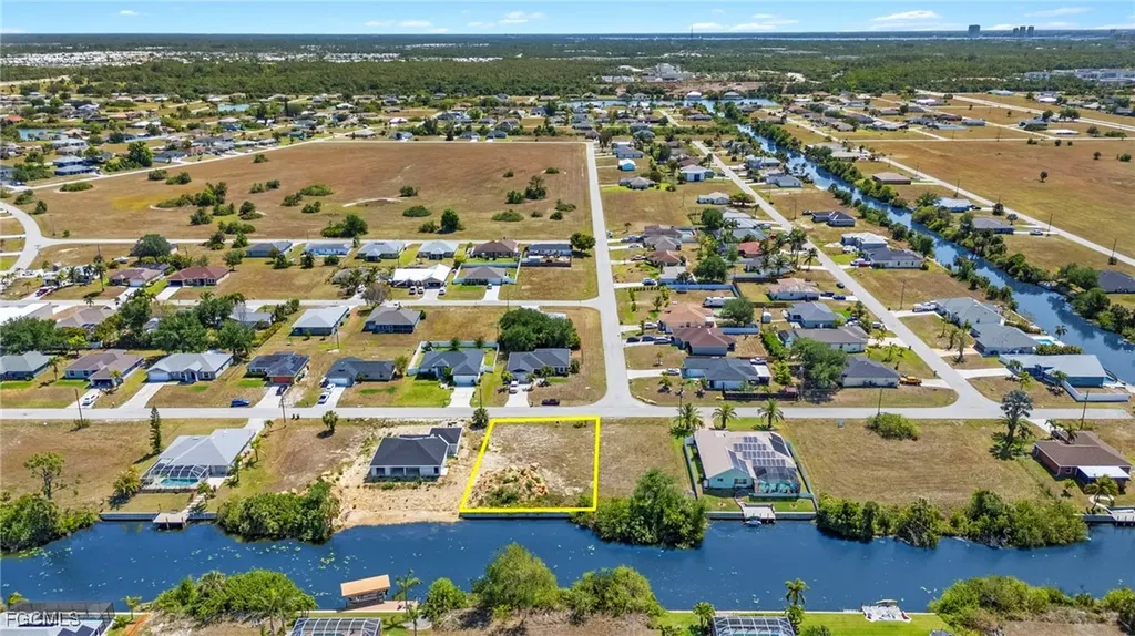 1820 NE 19th Avenue Cape Coral FL 33909