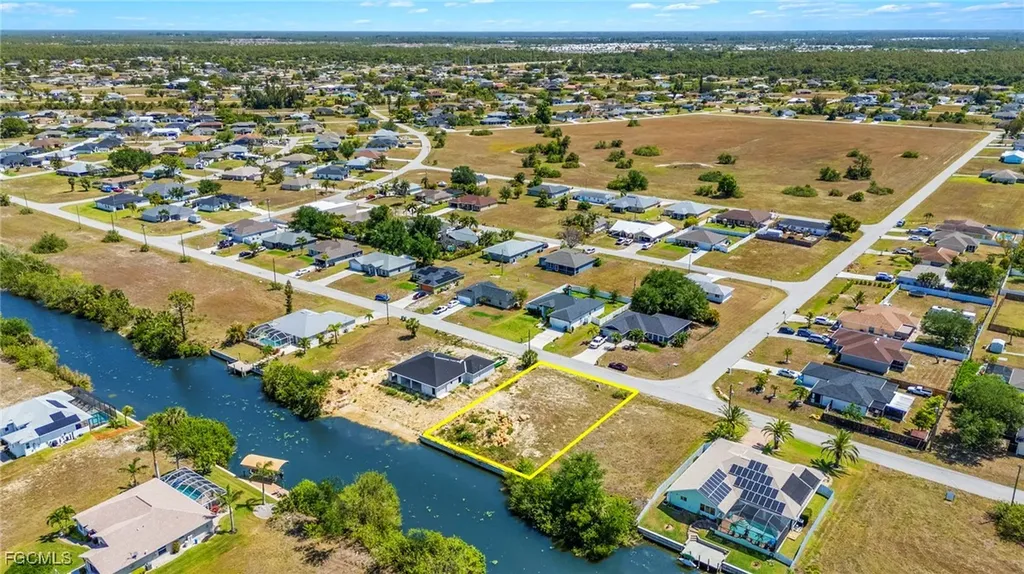 1820 NE 19th Avenue Cape Coral FL 33909