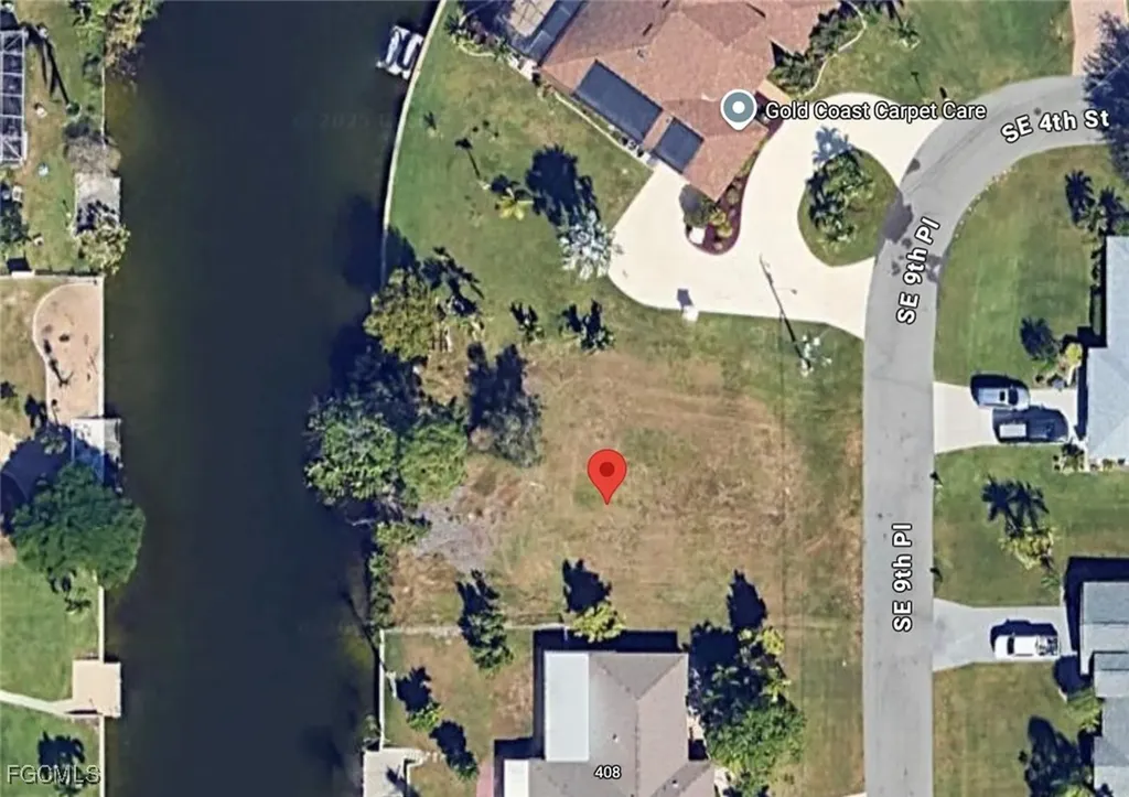 404 SE 9th Place Cape Coral FL 33990