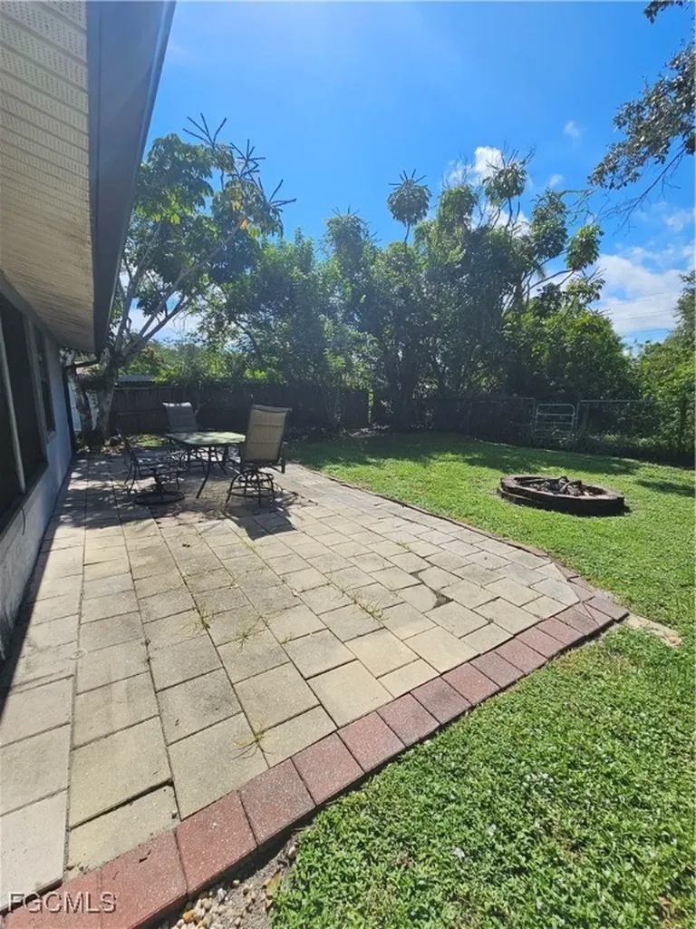 15483 Spring Line Lane Fort Myers FL 33905