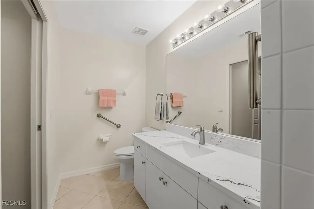 16625 Lake Circle Drive Fort Myers FL 33908