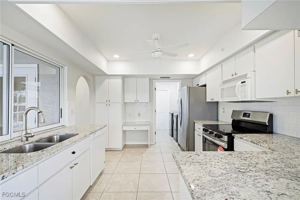 3428 SW 7th Terrace Cape Coral FL 33991