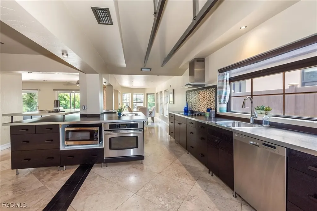 4425 Orchid Boulevard Cape Coral FL 33904