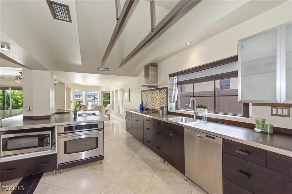 4425 Orchid Boulevard Cape Coral FL 33904