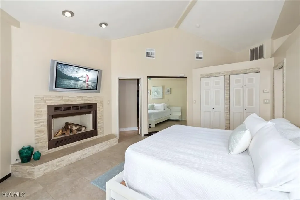 4425 Orchid Boulevard Cape Coral FL 33904