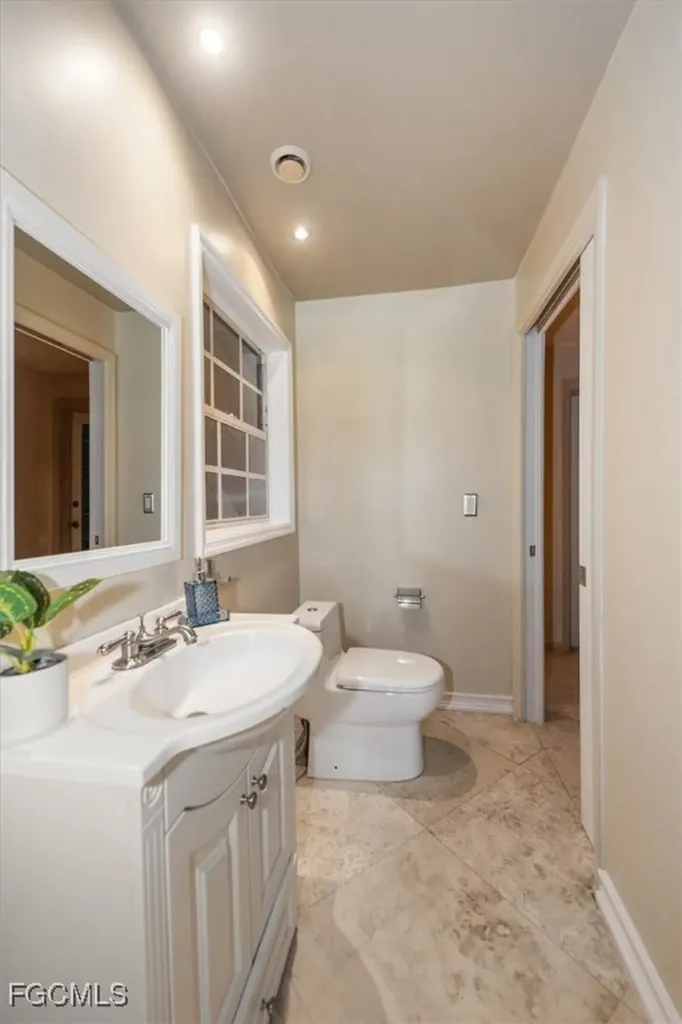 4425 Orchid Boulevard Cape Coral FL 33904