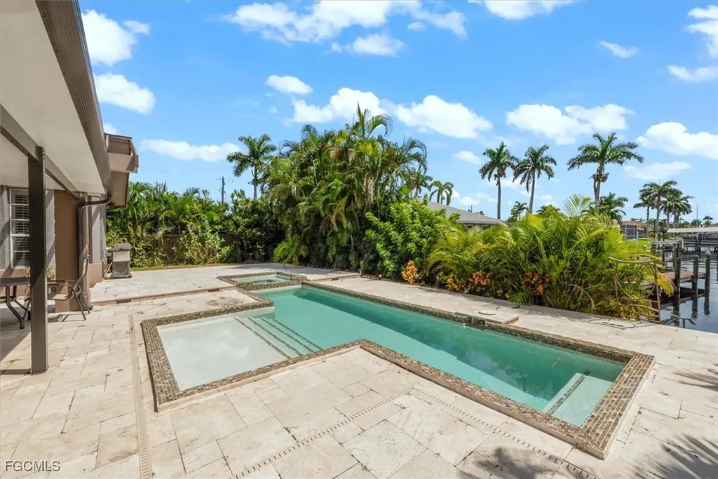 4425 Orchid Boulevard Cape Coral FL 33904