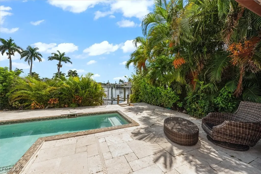 4425 Orchid Boulevard Cape Coral FL 33904