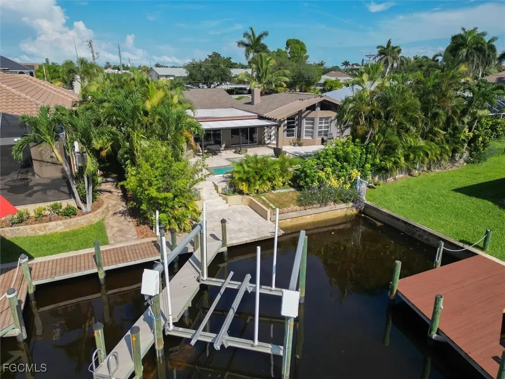 4425 Orchid Boulevard Cape Coral FL 33904