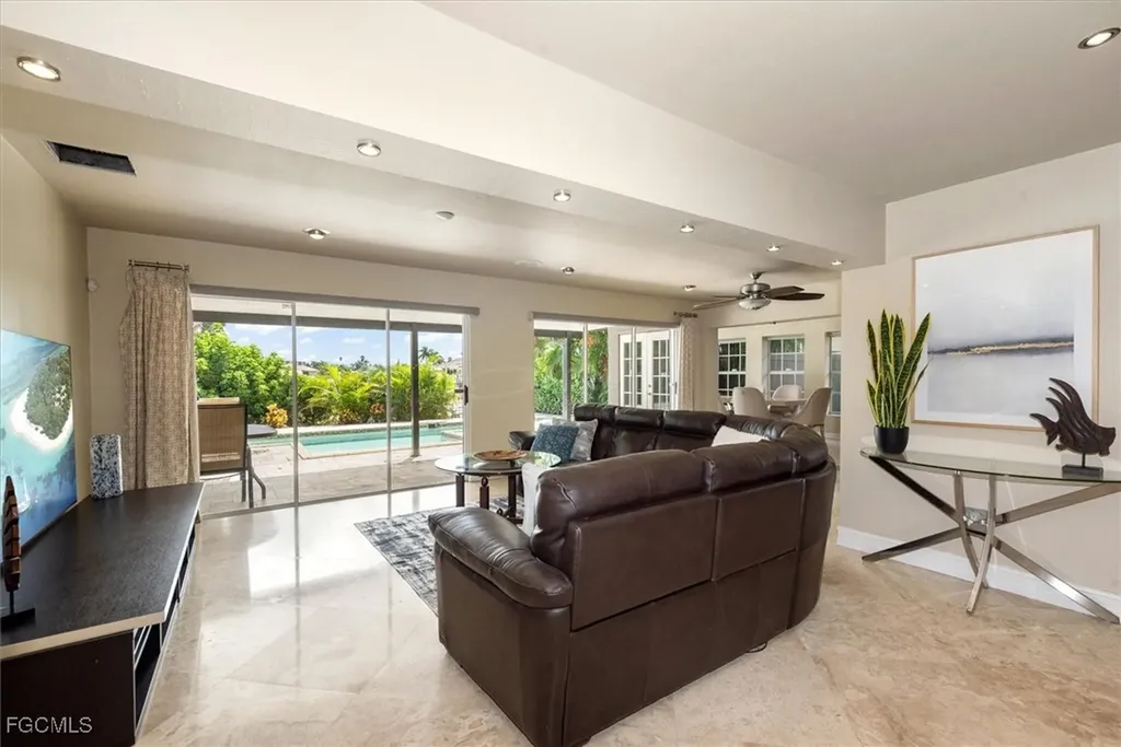 4425 Orchid Boulevard Cape Coral FL 33904