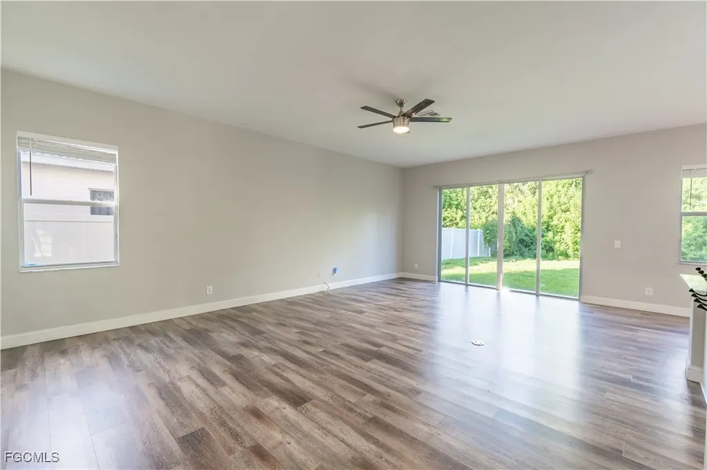 3003 Lake Manatee Court Cape Coral FL 33909