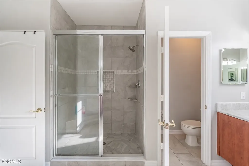 3003 Lake Manatee Court Cape Coral FL 33909