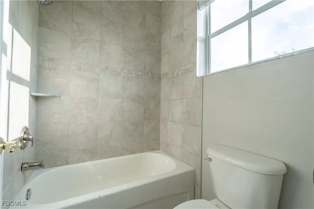 3003 Lake Manatee Court Cape Coral FL 33909