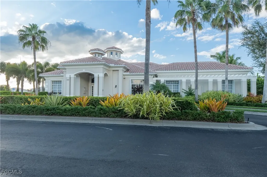 3003 Lake Manatee Court Cape Coral FL 33909