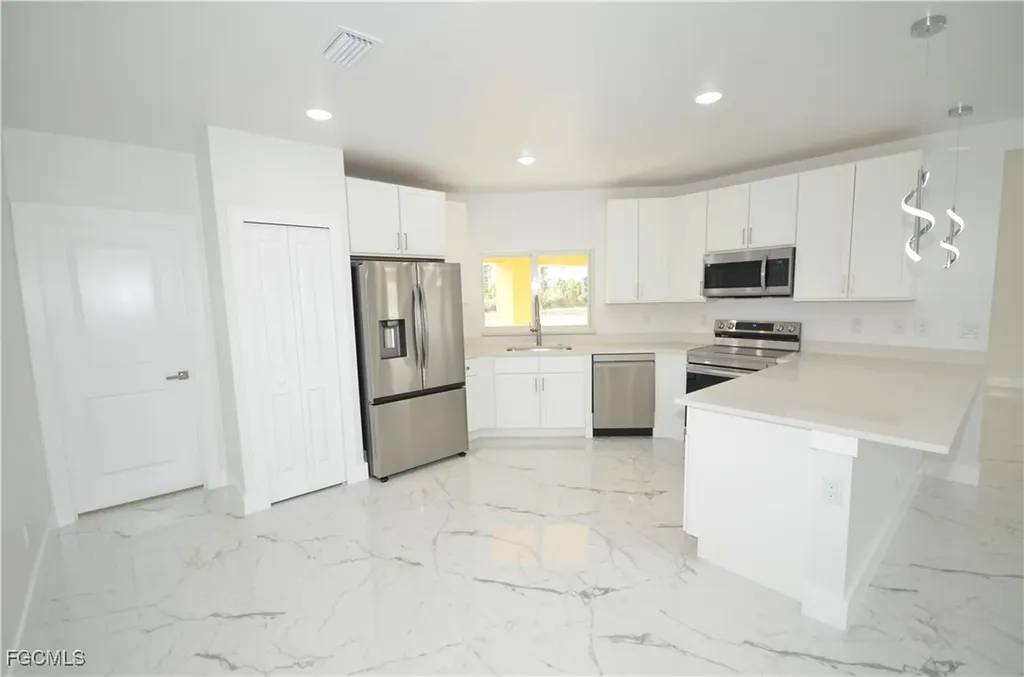 1132 Edelweiss Street E Lehigh Acres FL 33974