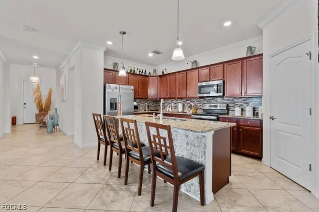 14378 Vindel Circle E Fort Myers FL 33905