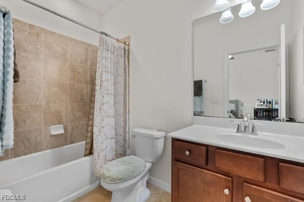 14378 Vindel Circle E Fort Myers FL 33905